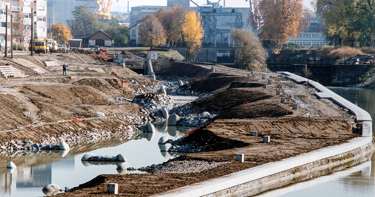 Construction du Parc des eaux vives de Huningue