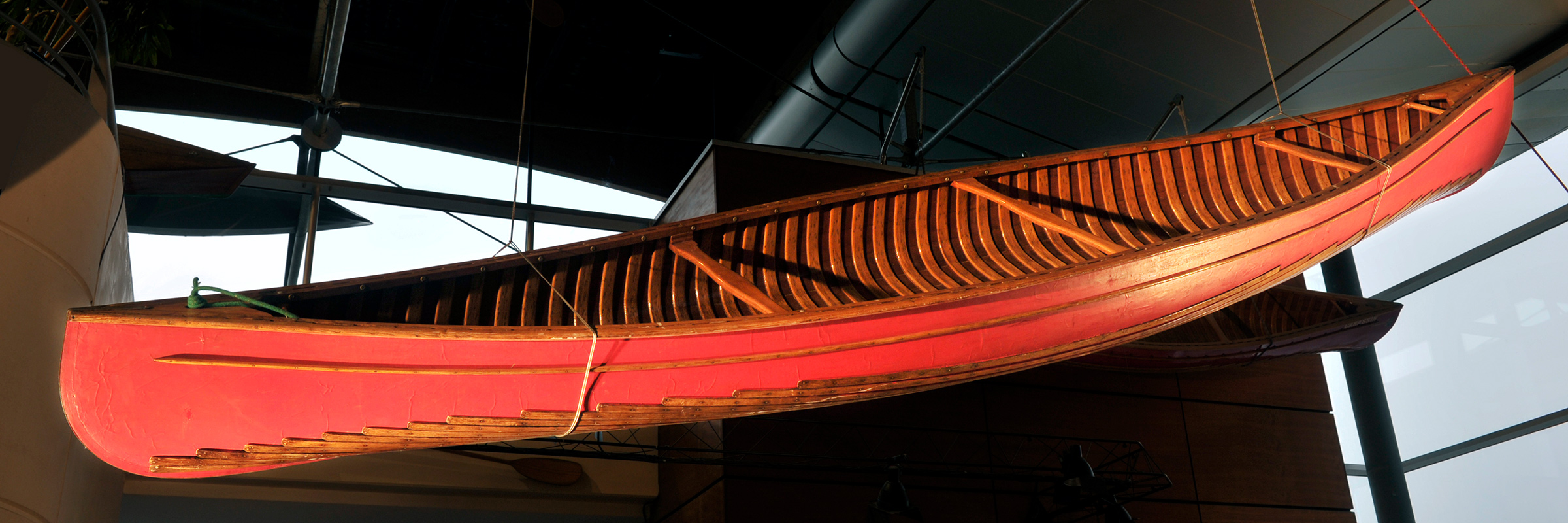 Musée du canoë sur le Parc des eaux vives de Huningue